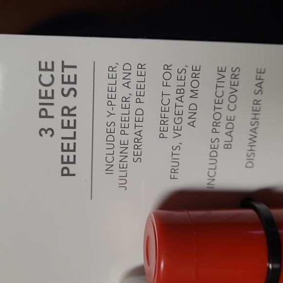 🍅KitchenAid Peeler Set - Picture 2 of 10